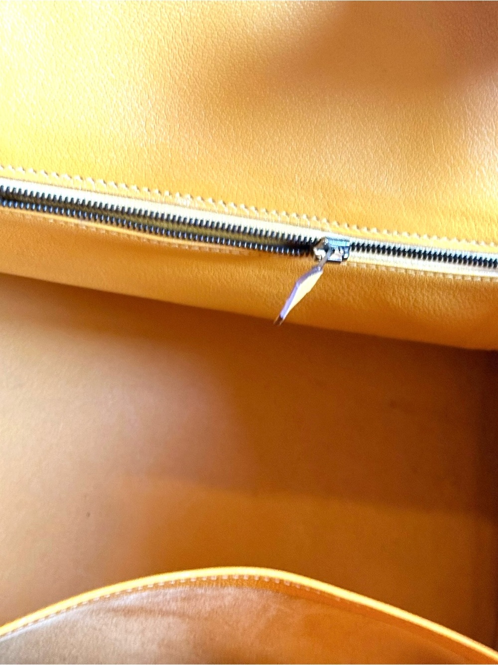 Hermès Birkin 35 — Yellow Epsom GHW | 2017 | Good Condition - Picture 7 of 16